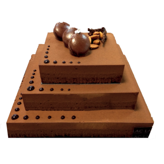 Tiered Cake: Pièce Montée - Lac Chocolatier