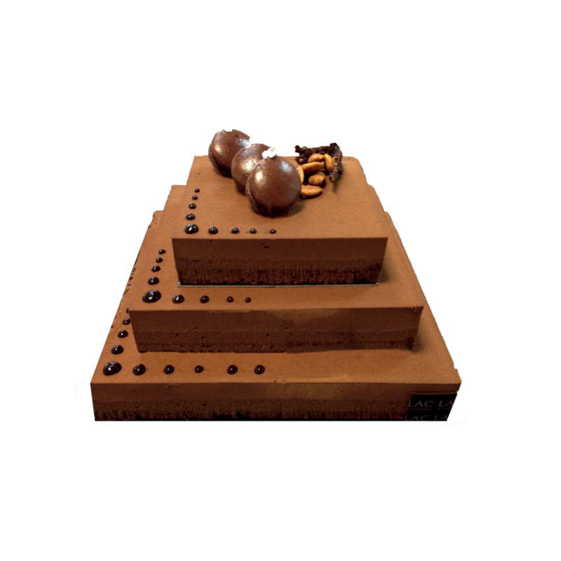 Tiered Cake: Pièce Montée - Lac Chocolatier